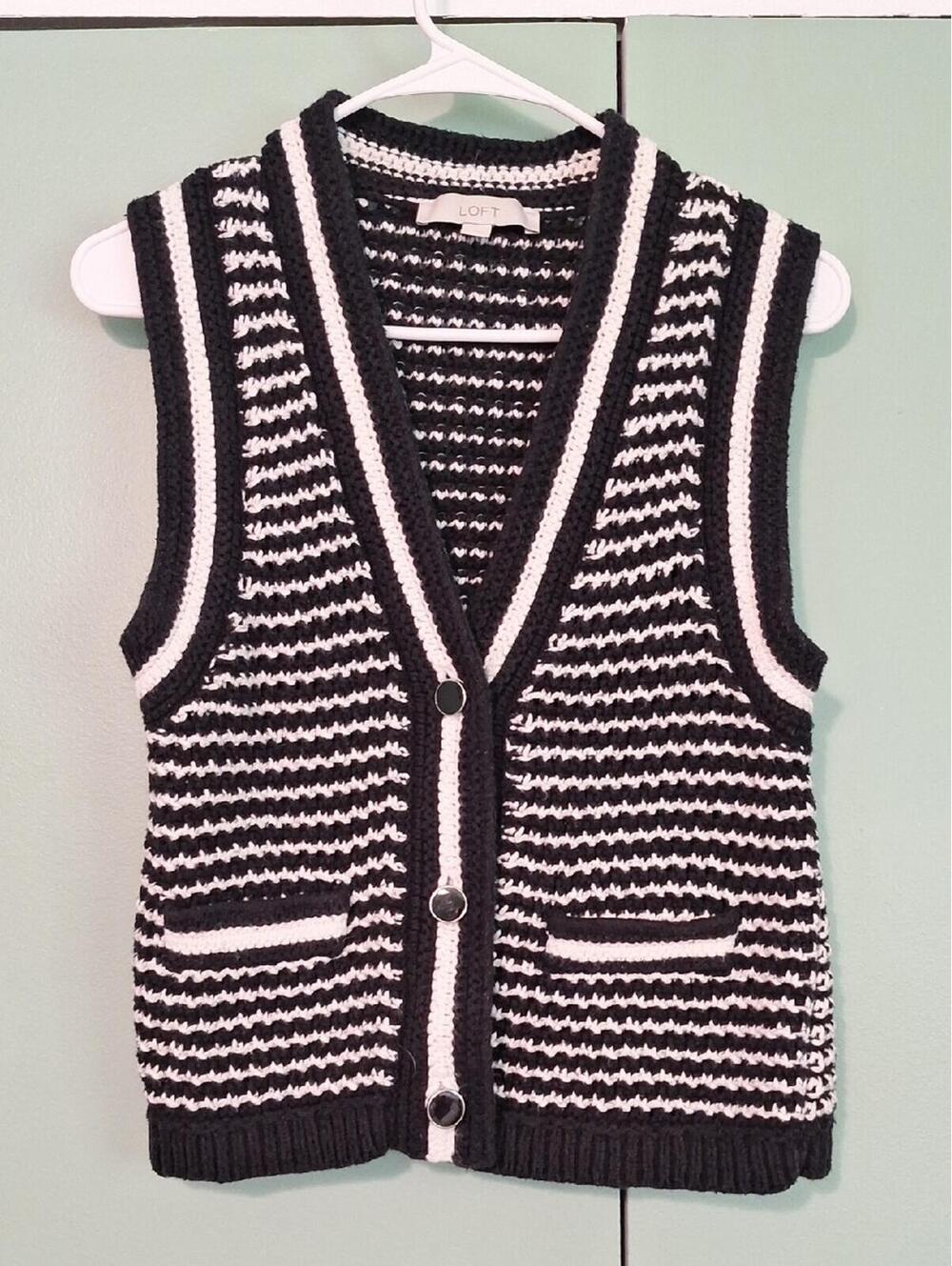 Loft Black And White Knit Button Closure Sweater Vest Size Small